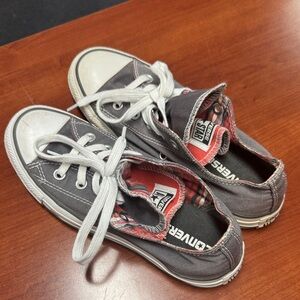 Converse size 6 // 120416